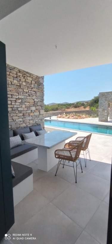 Paros-Memories-Neubau-Villen, Sportpool Aspro Chorio Zewnętrze zdjęcie