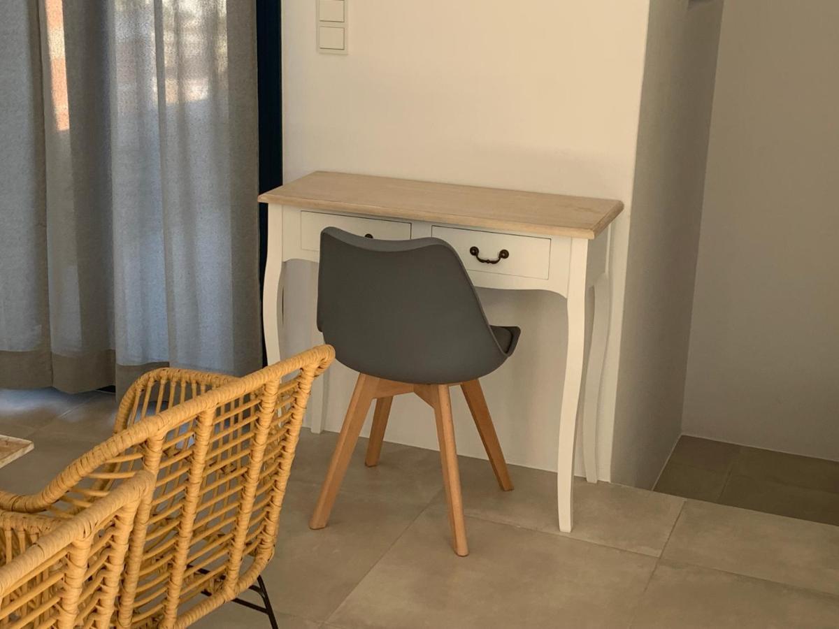 Paros-Memories-Neubau-Villen, Sportpool Aspro Chorio Zewnętrze zdjęcie